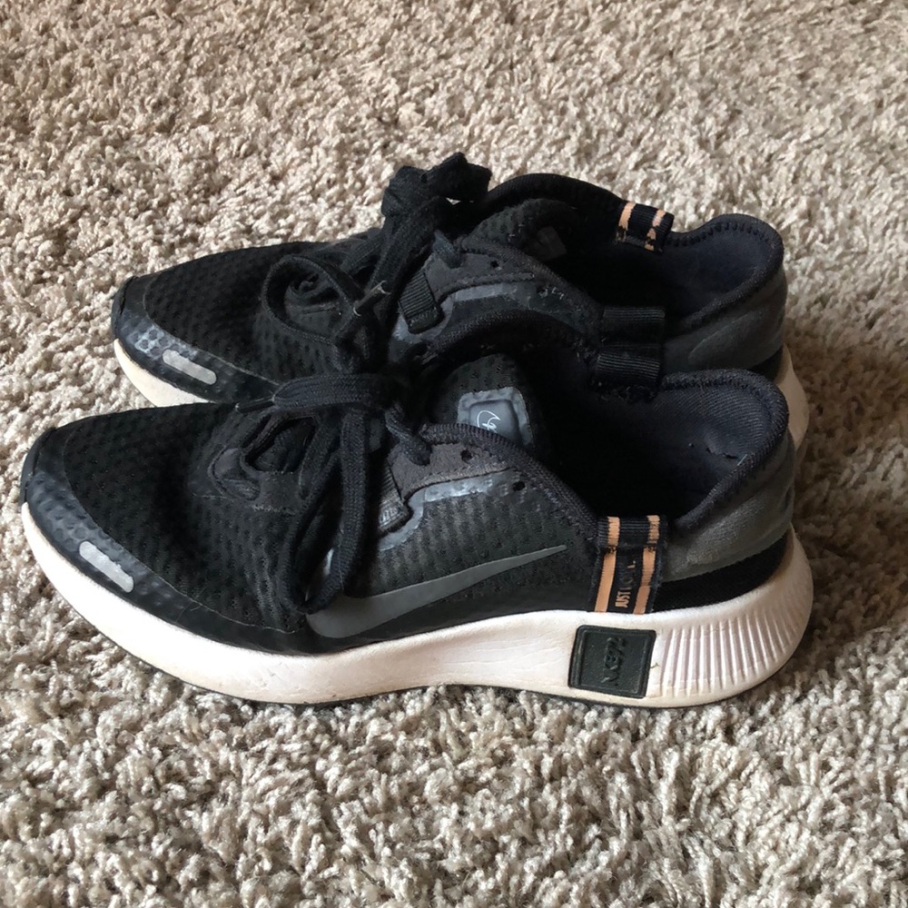 Nike Women’s Running Sneakers